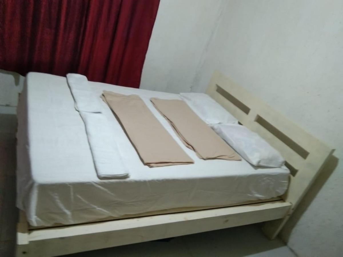 Jolitosplace Homestay Daanbantayan Eksteriør billede